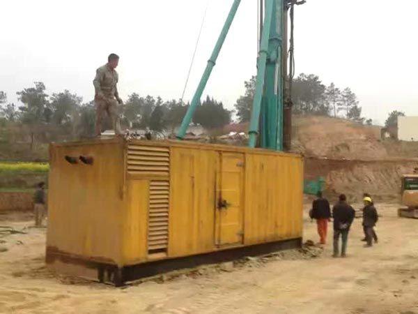 西华如何判断水冷式机油散热器密封件是否需要更换?